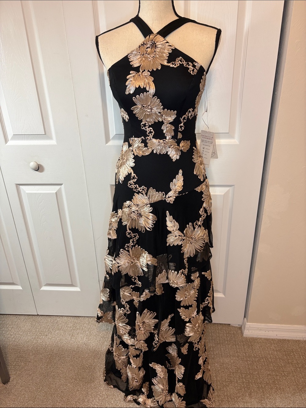 NWT Black & Gold Floral Embroidered Tiered Gown - Size 4 - Halter Neck.